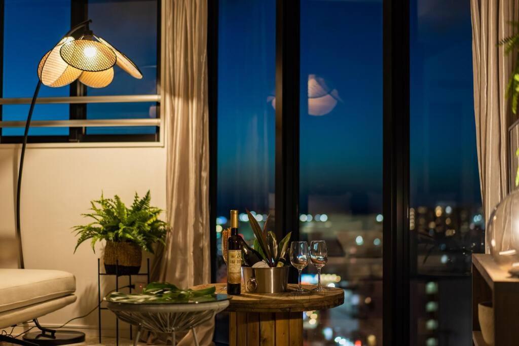 The Penthouse Ginowan Apartment Urasoe Екстериор снимка