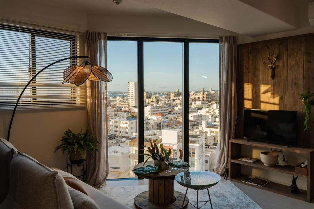 The Penthouse Ginowan Apartment Urasoe Екстериор снимка